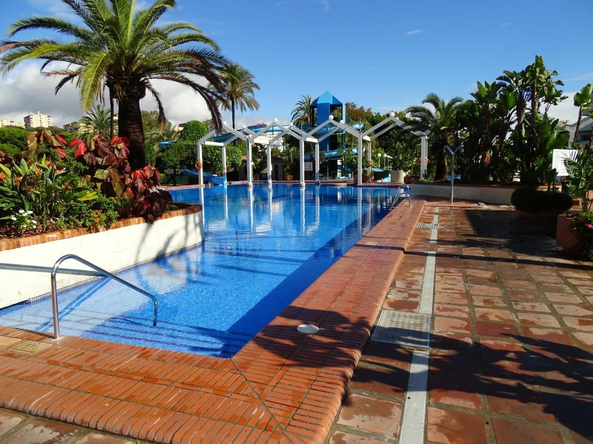 En Benalbeach Apartment *